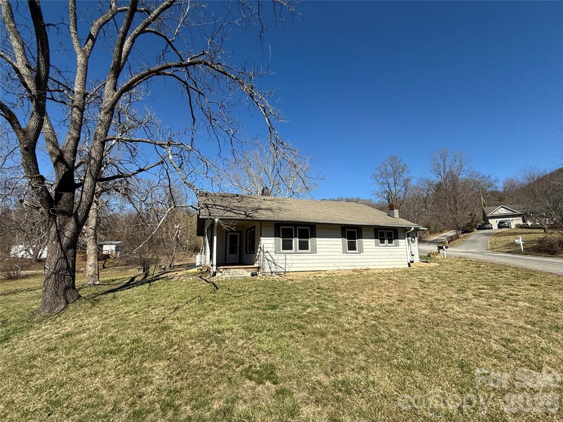 40 Little Knob Rd, Asheville, NC 28803
