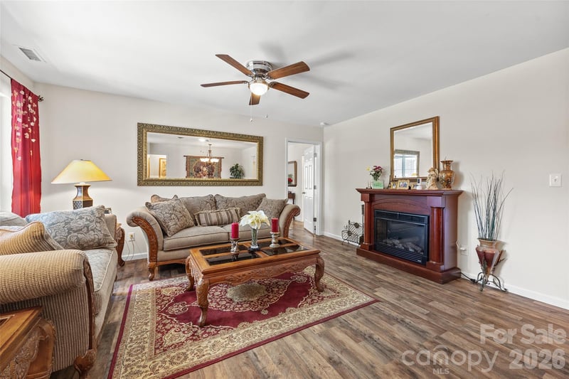 208 Victoria Cir, York, SC 29745