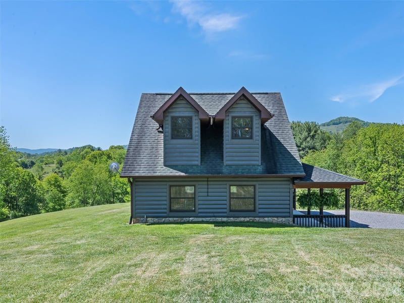 265 Cansadie Top Rd, Waynesville, NC 28785