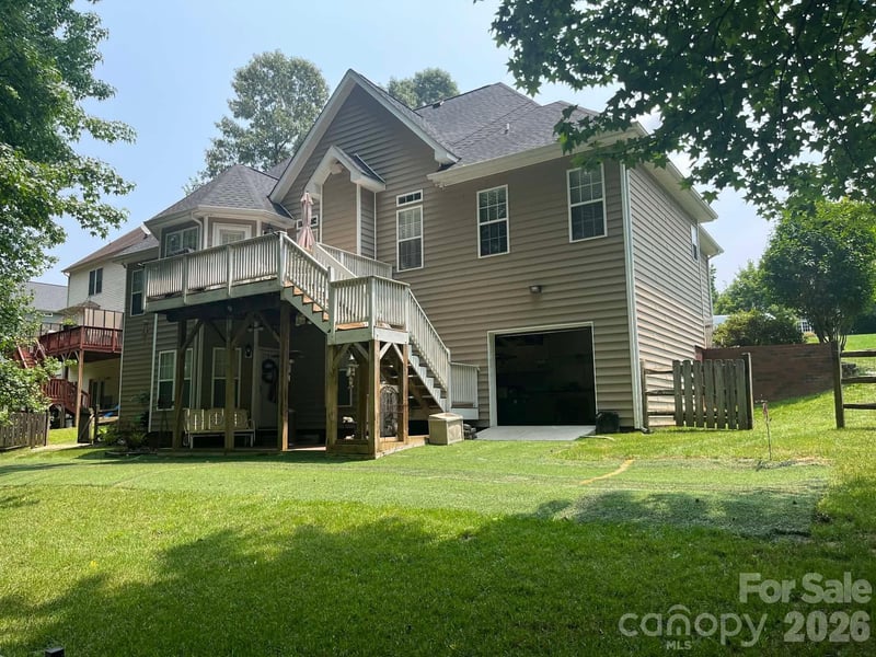 829 Savannah Place Dr, Fort Mill, SC 29715