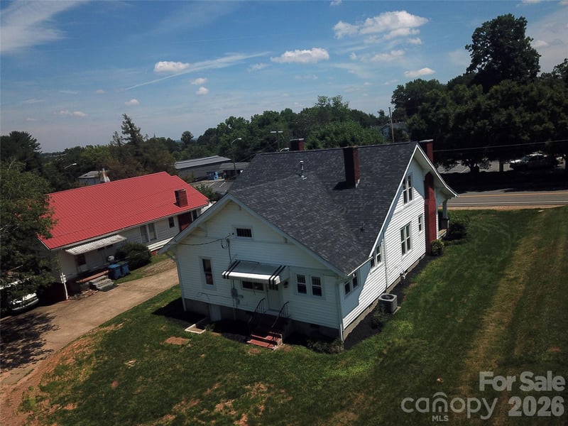 46 Falls Ave, Granite Falls, NC 28630