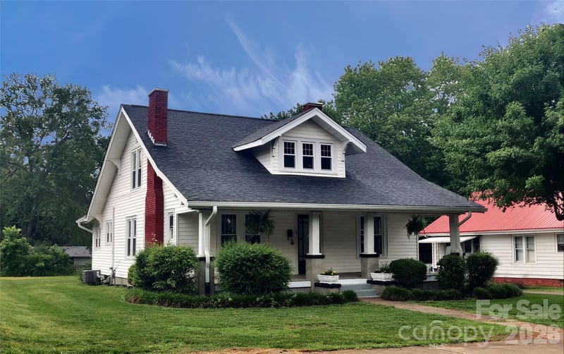 46 Falls Ave, Granite Falls, NC 28630