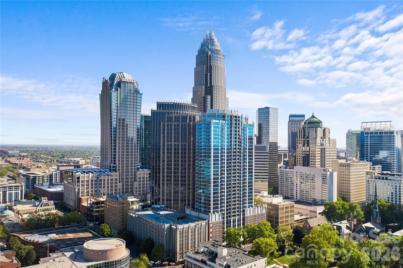 210 Church St #3007, Charlotte, NC 28202