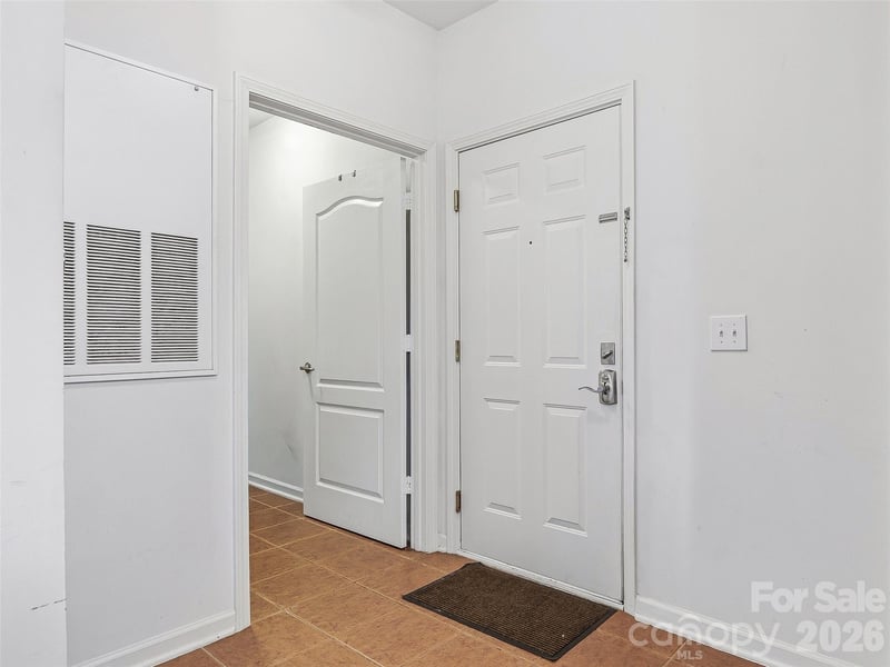 221 Appeldoorn Cir, Asheville, NC 28803