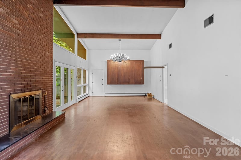 2051 Royall Dr, Winston Salem, NC 27106