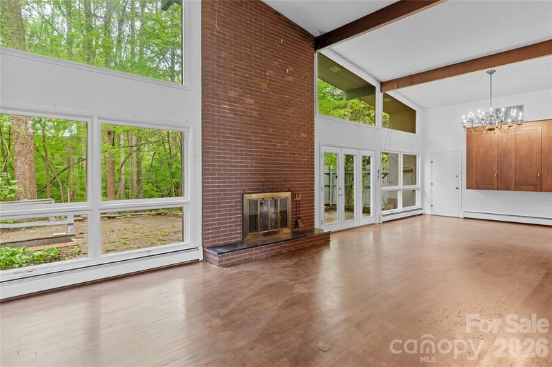 2051 Royall Dr, Winston Salem, NC 27106