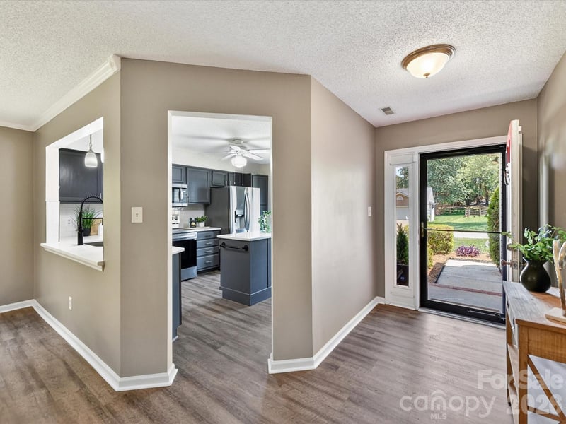 9518 Cedar River Rd, Huntersville, NC 28078