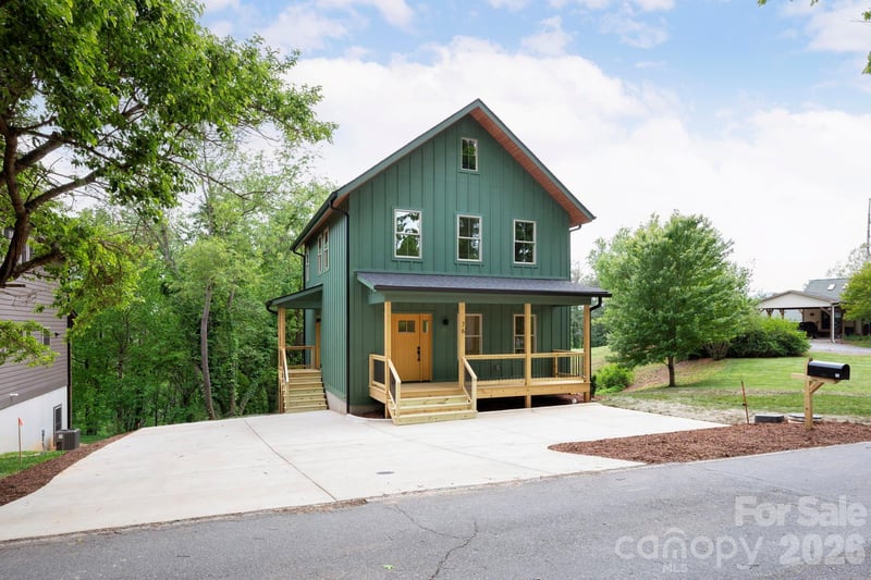 76 Jonestown Rd, Asheville, NC 28804