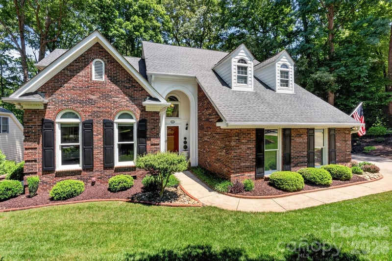 15211 Sharrow Bay Ct, Huntersville, NC 28078