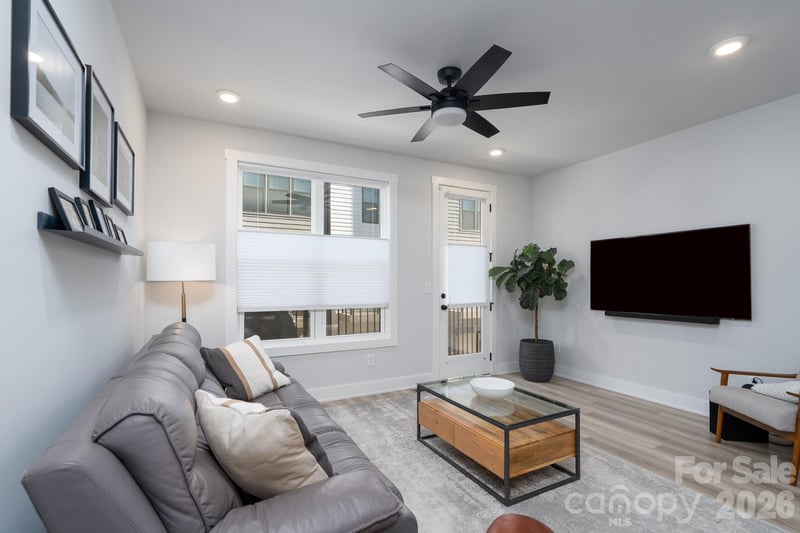 5018 Tiny Ln, Charlotte, NC 28203