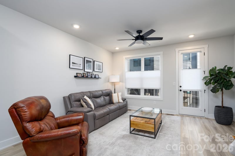5018 Tiny Ln, Charlotte, NC 28203