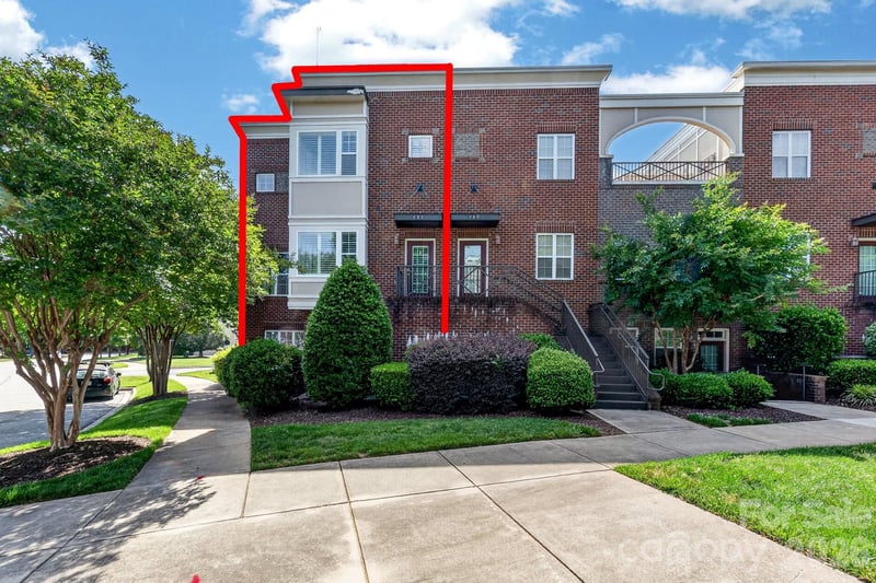 262 Harbour Place Dr #15, Davidson, NC 28036