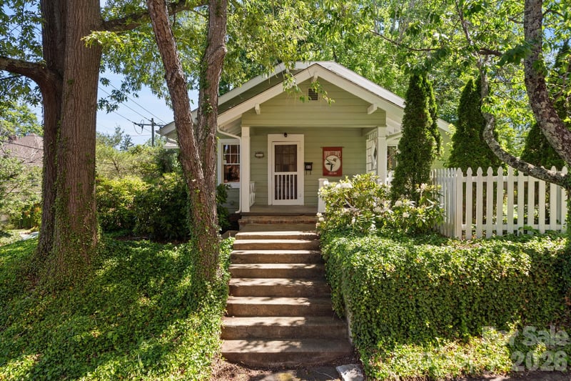 80 Chestnut St, Asheville, NC 28801