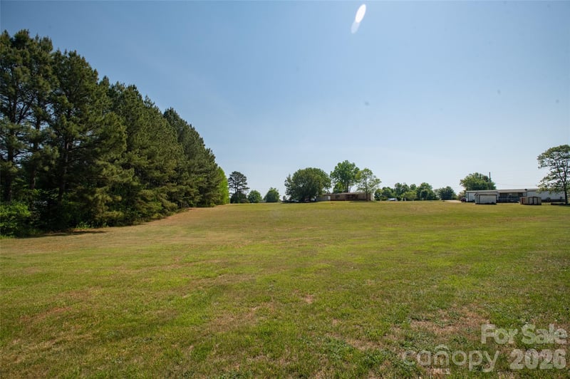 2462 - 2464 Leonhardt Rd, Cherryville, NC 28021