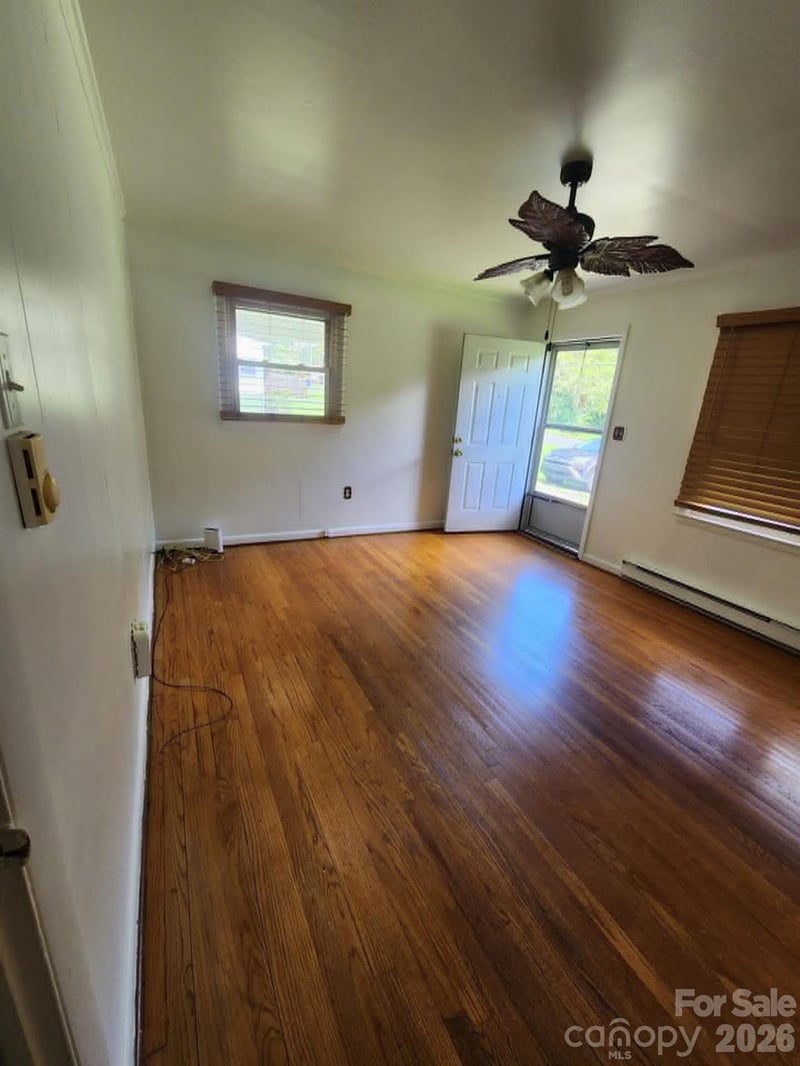 5921 Princeton Ave, Kannapolis, NC 28081