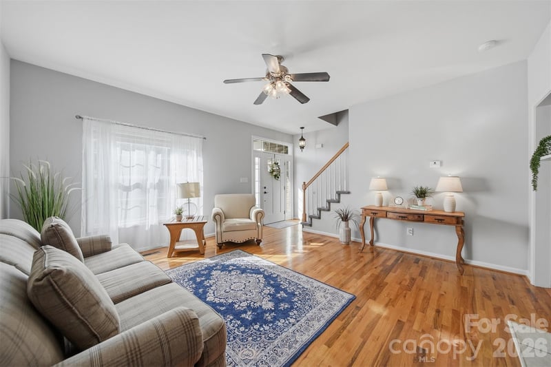 19 Heron Cove Loop #B, Hickory, NC 28601