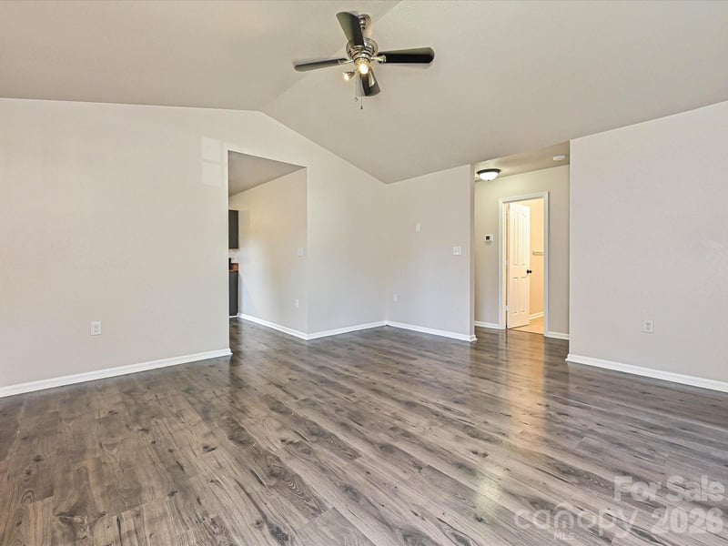6302 Summerour Pl, Charlotte, NC 28214