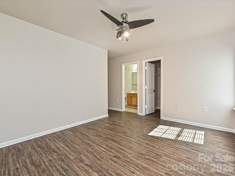 6302 Summerour Pl, Charlotte, NC 28214