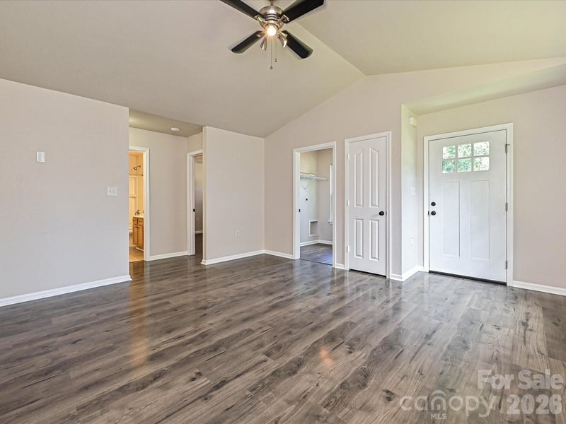6302 Summerour Pl, Charlotte, NC 28214