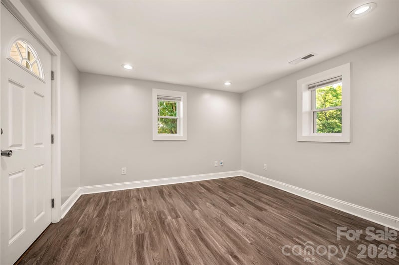 220 Roberson Rd, Forest City, NC 28043