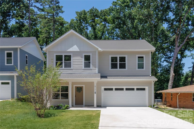 6637 Terry Ln, Charlotte, NC 28215