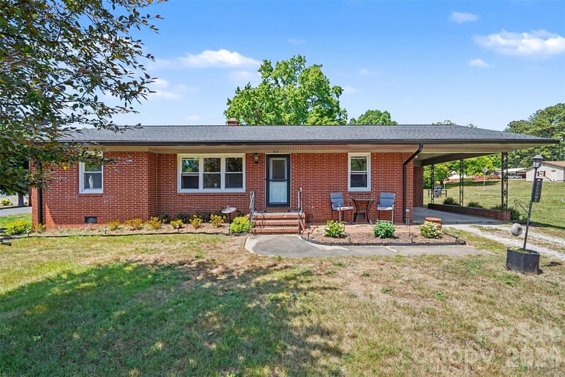 410 Airport Rd, Kannapolis, NC 28081