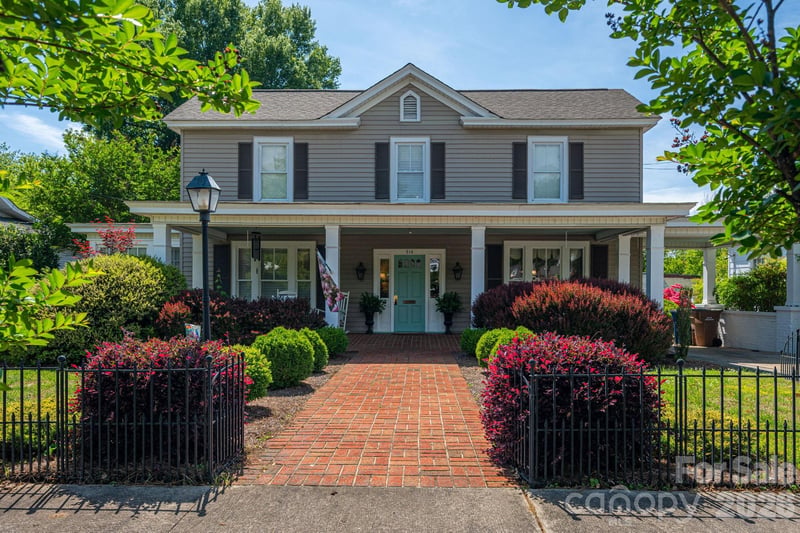 314 Cedar St, Lincolnton, NC 28092