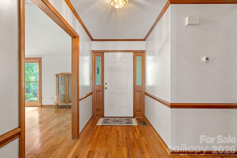 5215 Club View Dr, Concord, NC 28025