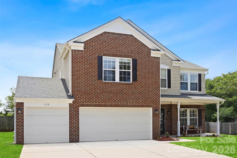 1720 Grove Tree Ln, Clover, SC 29710