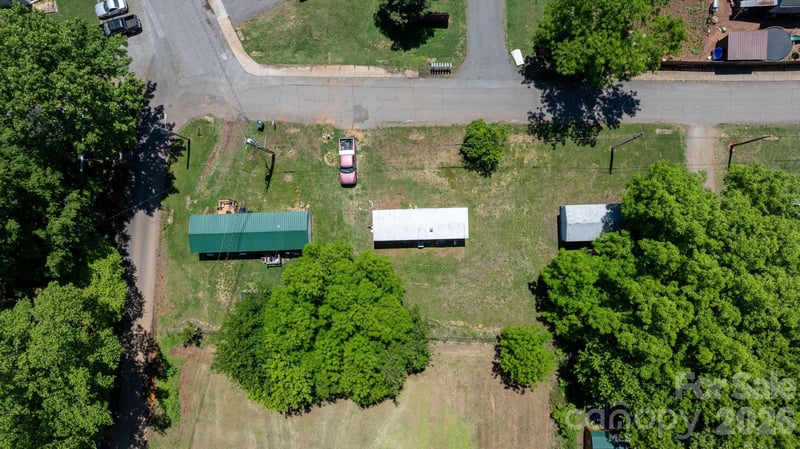 112 13th St, Newton, NC 28658