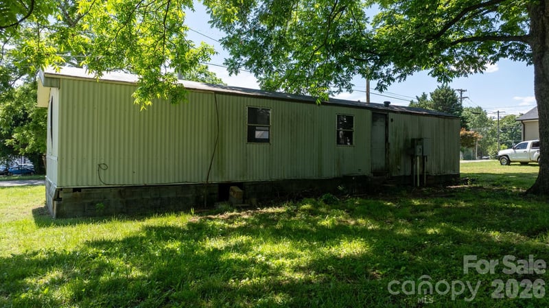 112 13th St, Newton, NC 28658