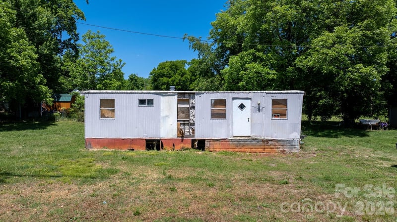 116 13th St, Newton, NC 28658