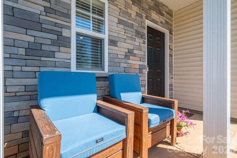 242 Lake George Dr, Shelby, NC 28152