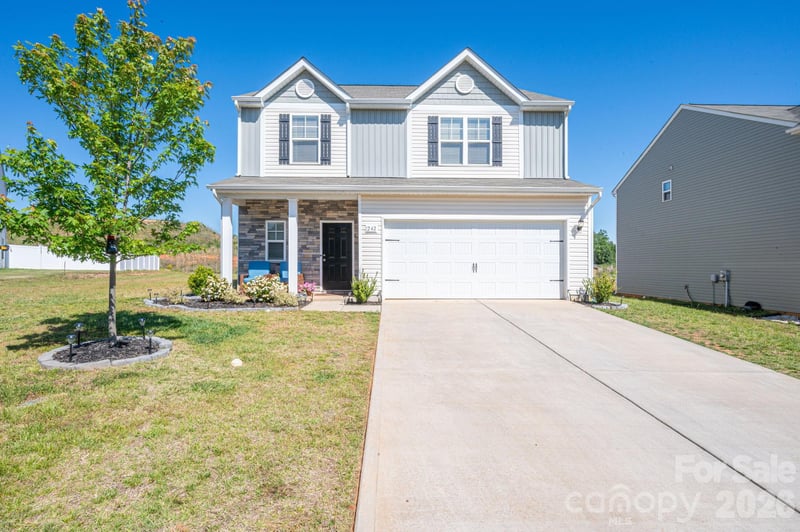 242 Lake George Dr, Shelby, NC 28152