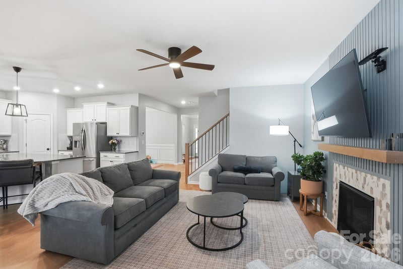 13314 Canterbury Castle Dr, Charlotte, NC 28273