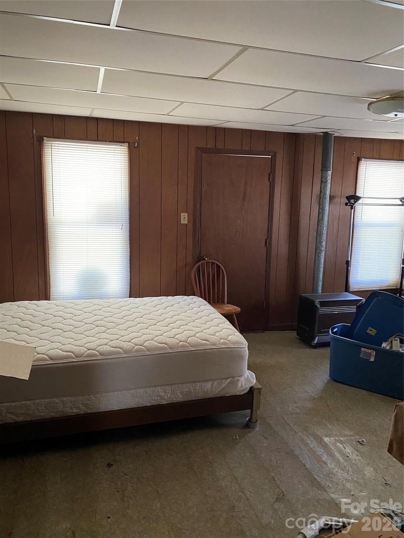 306 Howell St, Cherryville, NC 28021