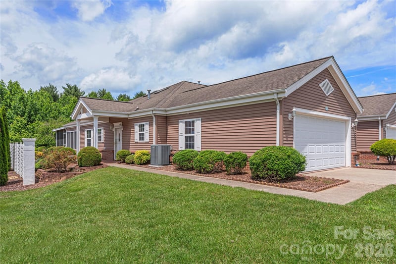11 Heather Way #A, Candler, NC 28715