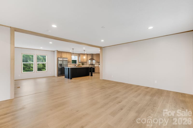 817 Jupiter Rd, Weaverville, NC 28787
