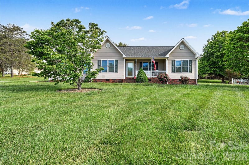 173 Alpine Cir, Statesville, NC 28625