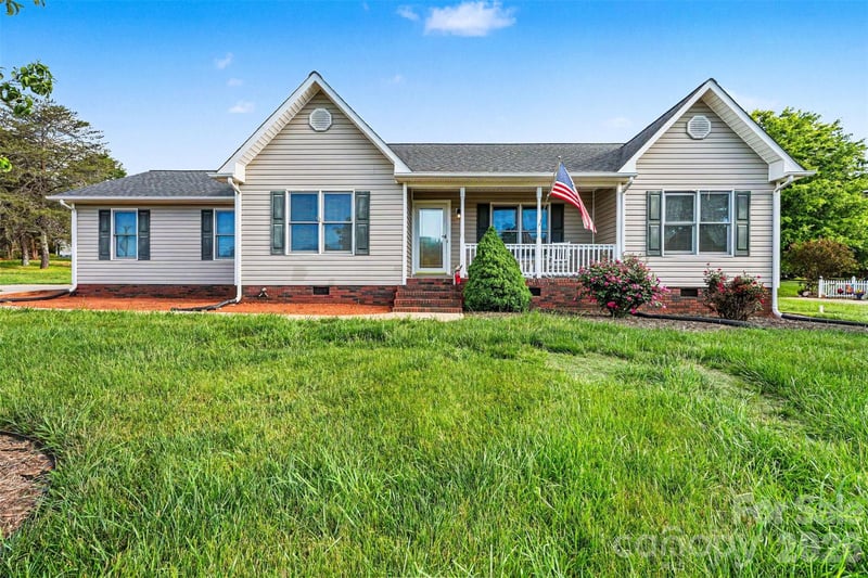 173 Alpine Cir, Statesville, NC 28625