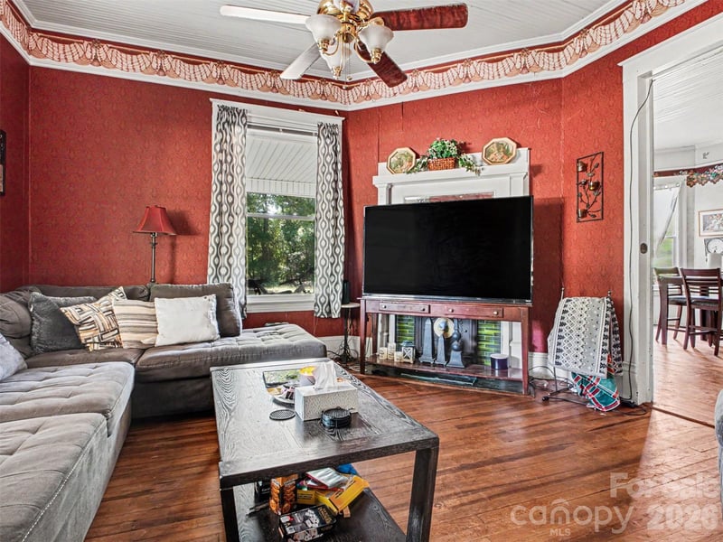 1932 Topic St, Shelby, NC 28152