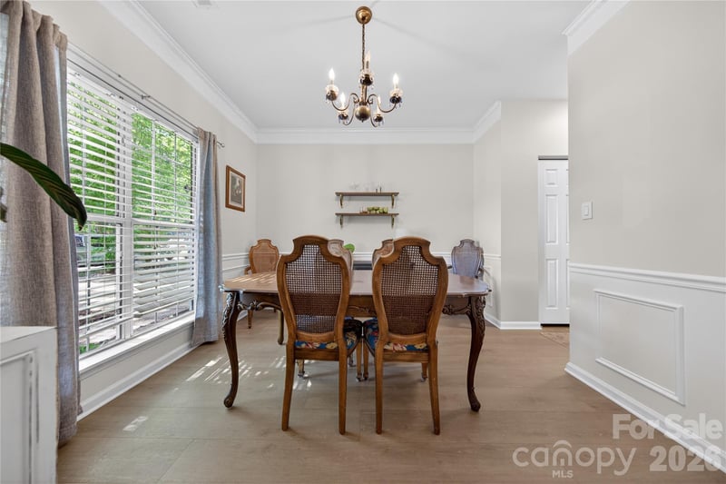 3910 Longwood Dr, Concord, NC 28027
