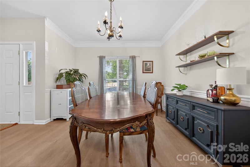 3910 Longwood Dr, Concord, NC 28027