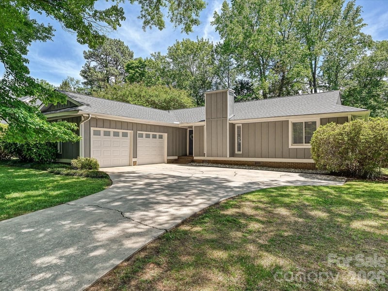 1130 Cameo Ct, Charlotte, NC 28270