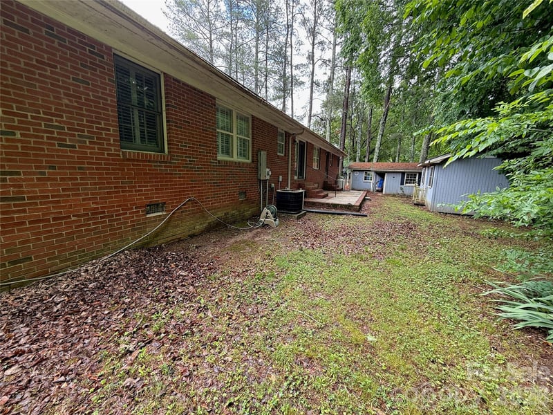 714 Crestmont Dr, Concord, NC 28025
