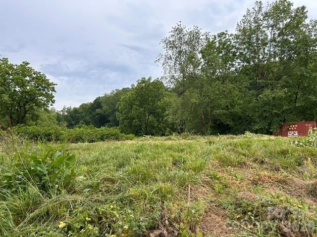 199 Amboy Rd, Asheville, NC 28806