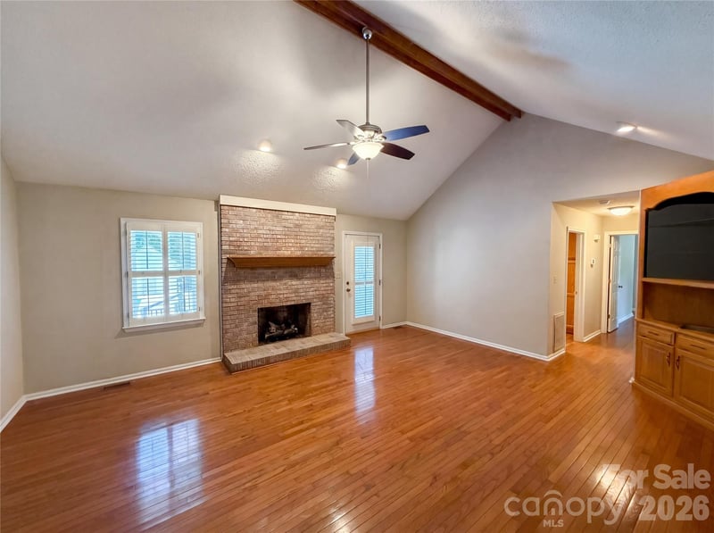 8400 Chestnut Oak Ct, Harrisburg, NC 28075