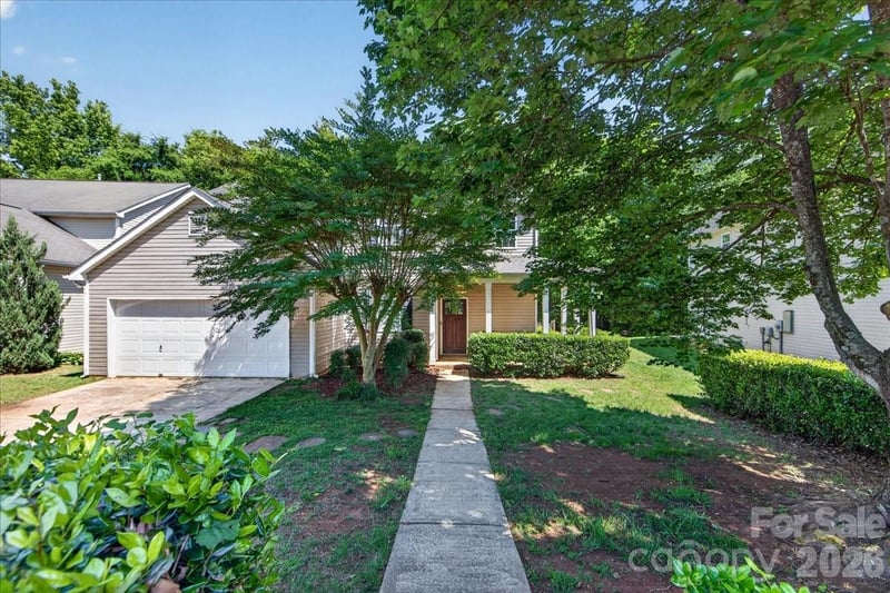 9200 Royal Highlands Ct, Charlotte, NC 28277
