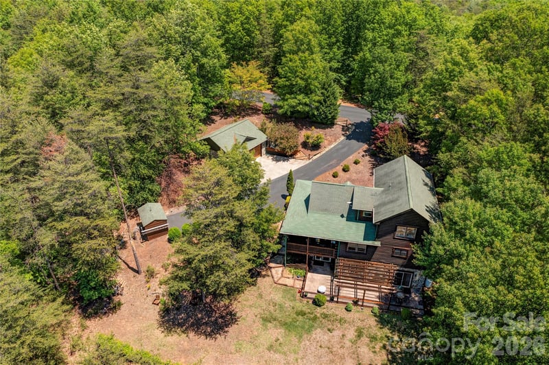 389 Woodgate Dr, Bostic, NC 28018