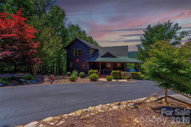 389 Woodgate Dr, Bostic, NC 28018